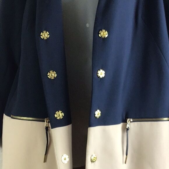 Metaphor Retro Remix Blue &Cream Color Block Coat - Picture 5 of 9